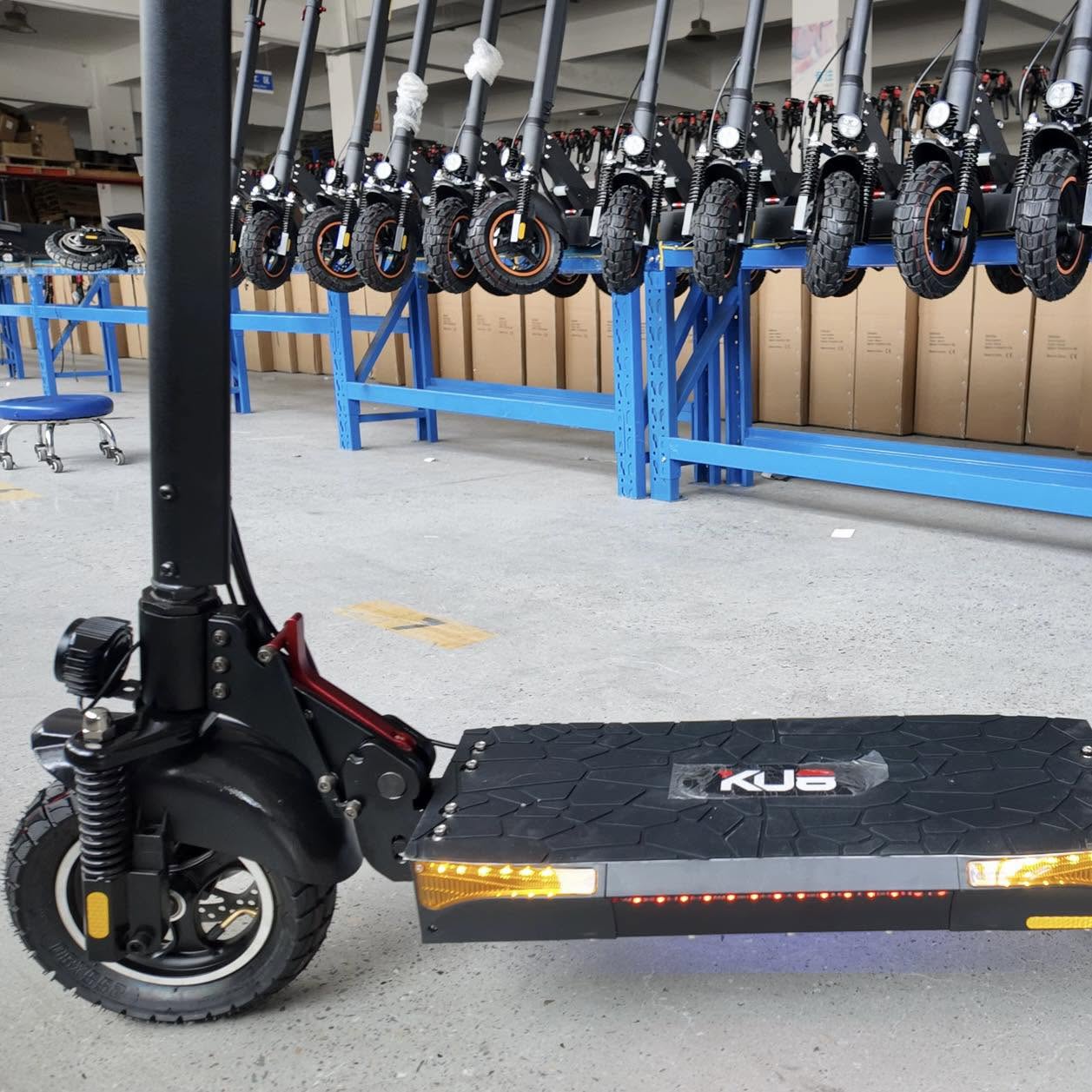 EMANBA L12 El-løbehjul 800W | Op til 45 km/t | NFC | 10" Offroad-dæk
